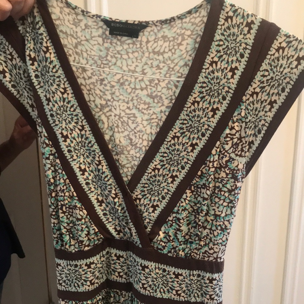 ❤️BCBG FLORAL DRESS❤️ - Picture 3 of 4